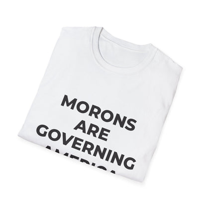 Les idiots gouvernent l'Amérique - T-shirt
