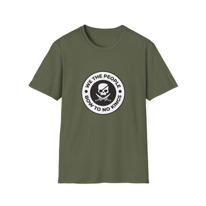 We The People Bow To No Kings – T-Shirt