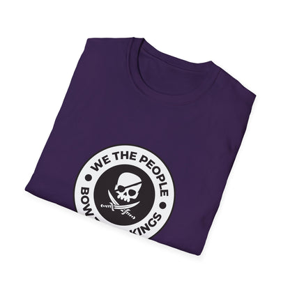 We The People Bow To No Kings – T-Shirt