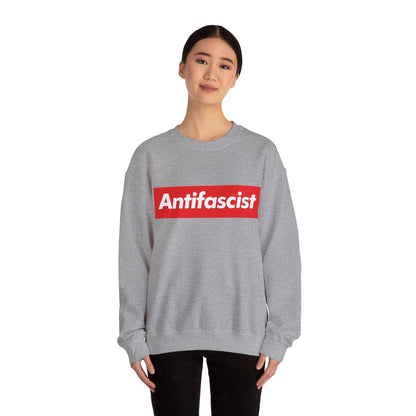 Free Oppression - Sweatshirt - Antifascist – Streetwear Protest Sweatshirt